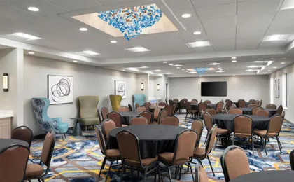 Hampton Inn & Suites Dallas-Dfw Arpt W-Sh 183 Hurst (H)