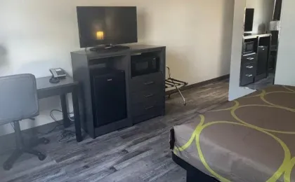 Super 8 By Wyndham Great Falls City Center