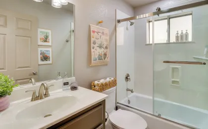 Foothills Family Home Near Lake & Colorado River!