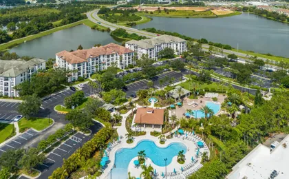 Vista Cay Resort by Orlando Resorts Rental Apartment hotel