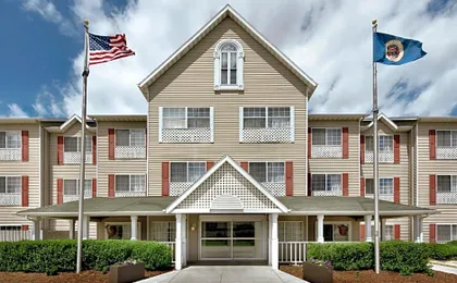 Country Inn & Suites by Radisson, Rochester, MN