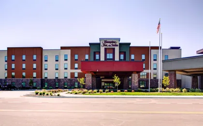 Hampton Inn & Suites Pittsburg Kansas Crossing
