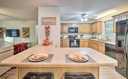 Fire Pit & Grill: Tranquil Retreat in Hot Springs
