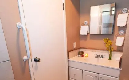 Sandpiper 120B - studio Br Condo
