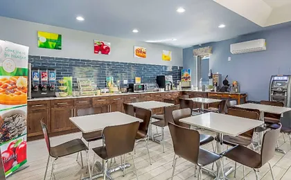 Quality Inn & Suites Suffolk West