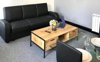 CLIFTON Apartments
