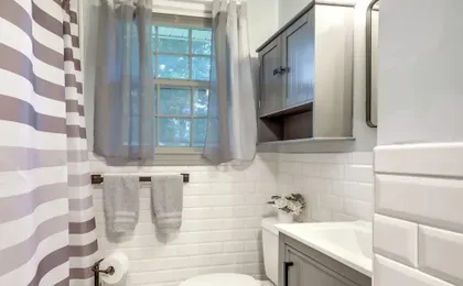 < 2 Mi to Beach: Cozy Cottage w/ Patio on Cape Cod