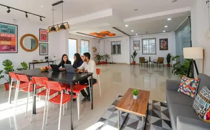 FabHotel Hitek N