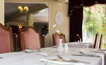 Ridgeway Hotel