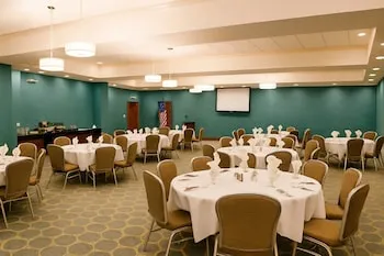 Holiday Inn Santee
