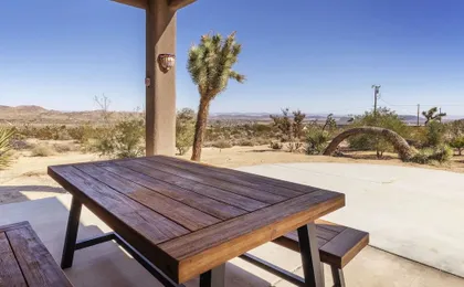 Horizon House Hot Tub, Fire Pit & Bbq Adobe In Jt 4 Bedroom Home by RedAwning