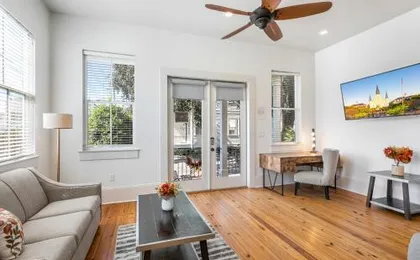 Fabulous Cottages with City Views