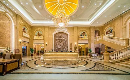Vienna Hotel Wuhan Lingjiao Lake Wanda Metro Station