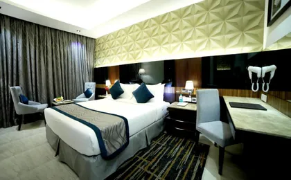Rg Royal Hotel