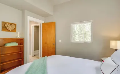 Private Deck: Secluded Fairplay Cabin