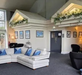 The Devonshire House Hotel-Free Parking