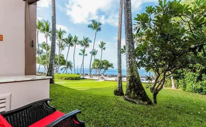 Private Ground Floor Corner Unit - AC & Hawaiian Ocean Views - Vrkcv