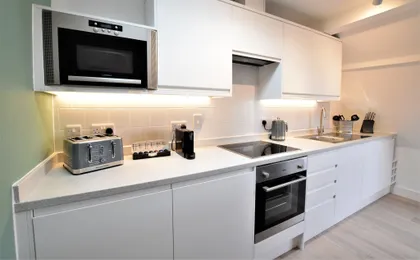 Your Apartment Fredrick Place - No.6