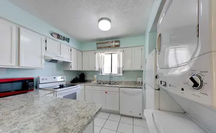 Wolf Bay Villas #106