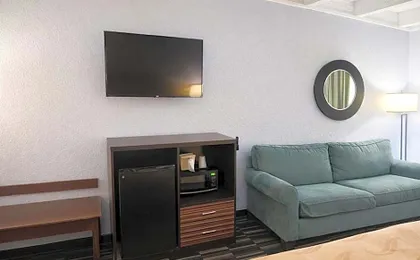 Quality Inn Richmond North