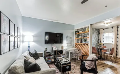 Trendy Studio for 4 w/ Community Pool!
