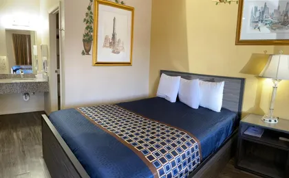 Americas Best Value Inn - the Legends Inn