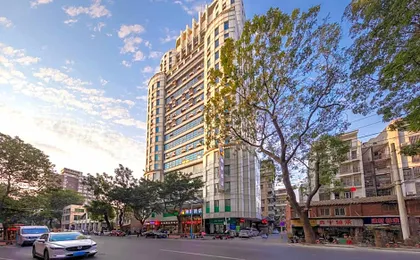 Trendy Romantic Hotel Guangzhou Beijing Road Pedestrian Street Haizhu Square Branch - Free Deliver Service to Guangzhou Baiyun International Airport & Free Deliver Service to Canton Fair Complex During Canton Fair Period