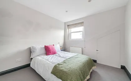 Colourful Southfields Charm