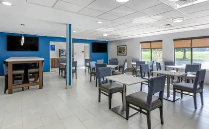 Comfort Inn & Suites Troutville - Roanoke North / Daleville