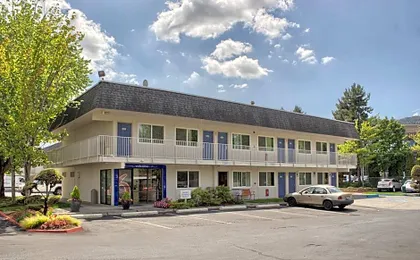 Motel 6-Issaquah, WA - Seattle - East