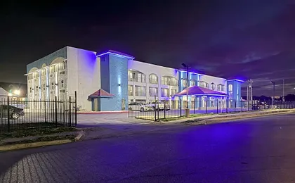 Hallmark Inn & Suites Newly Renovated Rooms San Antonio Northeast