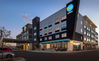 Tru by Hilton Denver Airport Tower Road (H)