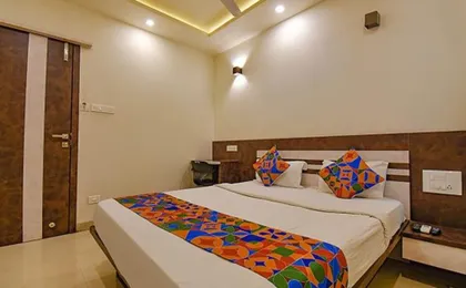 Fabhotel Rs Apartment