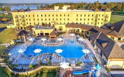 Shangri la Resort