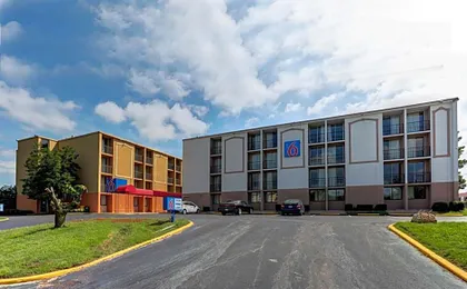 Motel 6 Jackson, TN