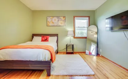 Spacious Cottage Grove Haven Near Downtown St Paul