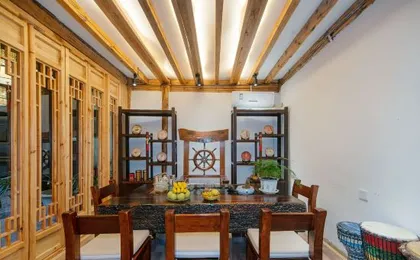 Yiyuan Snow Mountain View Historical Naxi House (Lijiang ancient city mufu branch) English service