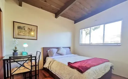 Comfy 2BR 1Bath Apartment near HWY580-80