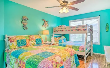 South Padre Home w/ Pool & Hot Tub: Walk to Beach!