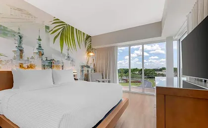 Cambria Hotel Tampa-Brandon