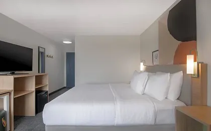 Spark by Hilton Montgomery EastChase