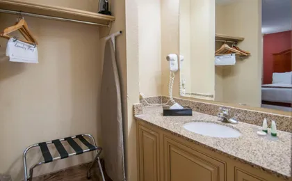 Governors Suites
