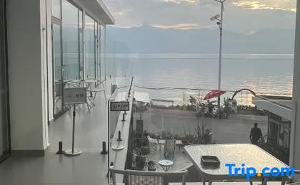 Dali is a bit late, sea view Xiaozhu