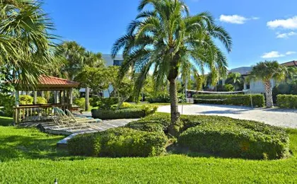 Lands End 3-404 Bay Front