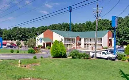Motel 6 Cartersville, GA