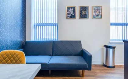 Queen Street Apartments by Sasco