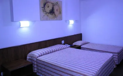 Hotel Euro Suite Sao Paulo by Nacional Inn - A 600 METROS DA RUA 25 DE MARCO