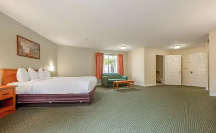 Hotel Avenida, San Clemente Beach