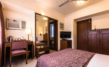 Royal Inn