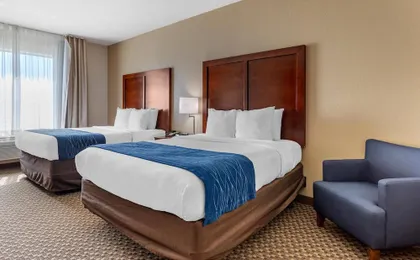 Comfort Inn & Suites